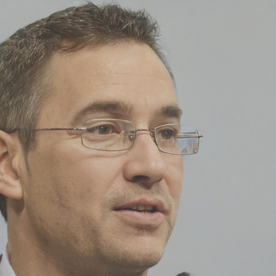 Erfahrener Kursleiter für persönliche Entwicklung